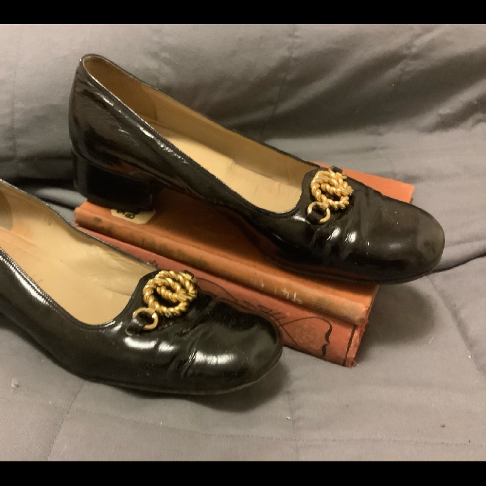 Vintage Bruno Magli Heeled Loafers- Italy (70s?)